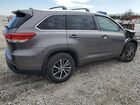 2018 Toyota Highlander Se Gray vin: 5TDJZRFH2JS531792