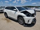 2018 Toyota Highlander Se White vin: 5TDJZRFH8JS542490