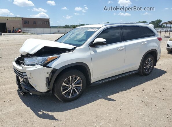 5TDJZRFH8JS542490 2018 TOYOTA HIGHLANDER White Front left