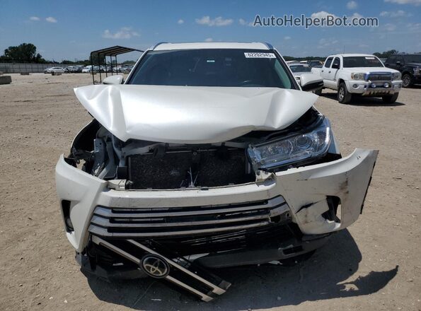 5TDJZRFH8JS542490 2018 TOYOTA HIGHLANDER White Front view