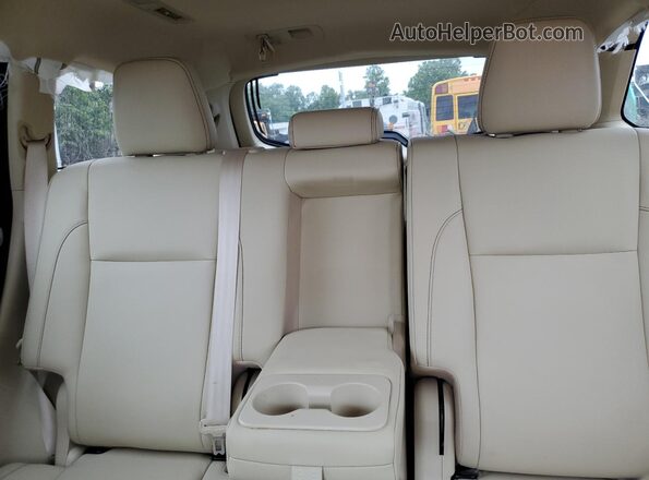 5TDJZRFH9HS455644 2017 TOYOTA HIGHLANDER Burgundy Вид задніх сидінь