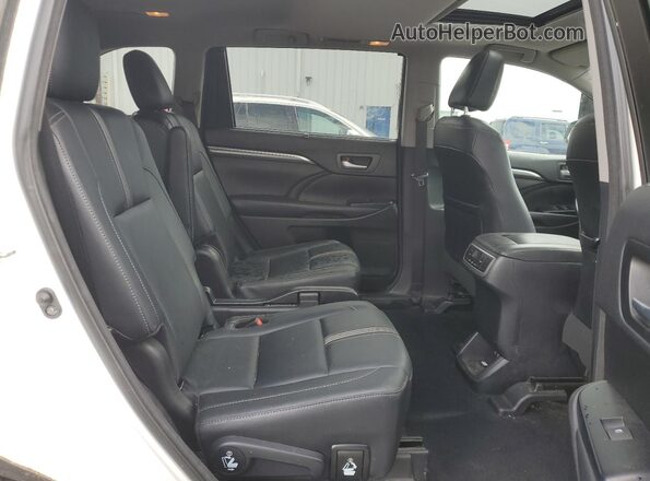 5TDJZRFHXJS845111 2018 TOYOTA HIGHLANDER White Vista interior trasera