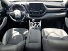 2023 Toyota Highlander L Silver vin: 5TDKDRAH4PS012066