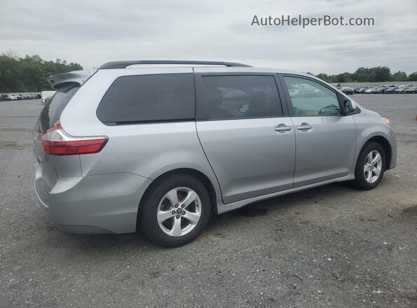 5TDKZ3DC3JS923866 2018 TOYOTA LE Серебряный Задняя правая четверть