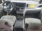 2018 Toyota Sienna Le Серебряный vin: 5TDKZ3DC3JS923866 2018 Toyota Sienna Le Серебряный vin: 5TDKZ3DC3JS923866