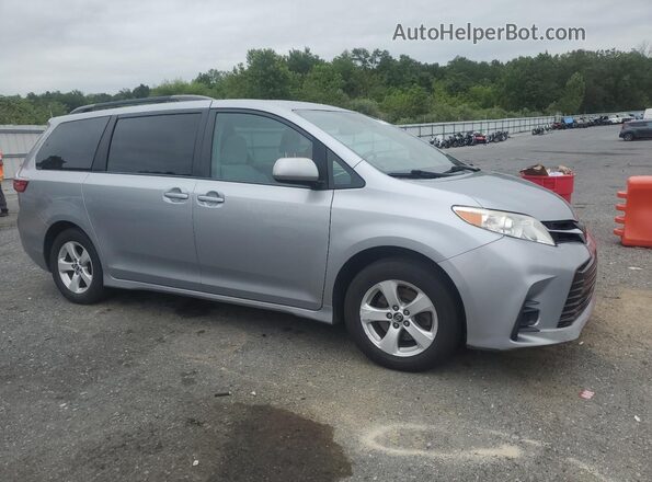 5TDKZ3DC3JS923866 2018 TOYOTA LE Серебряный Передняя правая четверть