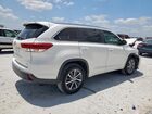 2018 Toyota Highlander Se White vin: 5TDKZRFH9JS529123