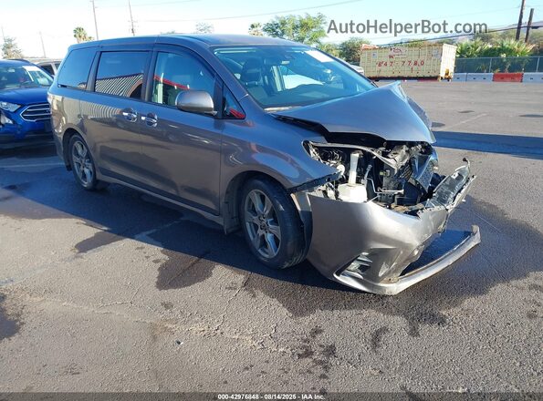 5TDXZ3DC2JS932029 2018 TOYOTA SIENNA Gray Front right