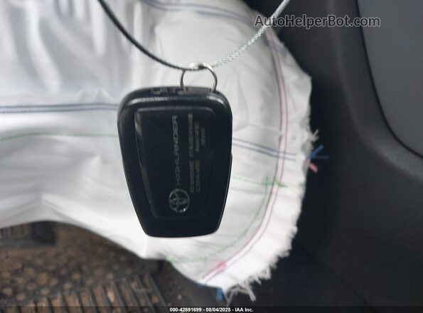 5TDYZRAH7MS053699 2021 TOYOTA LIMITED Gray Dashboard view
