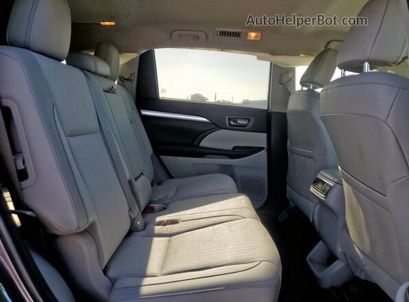 5TDZZRFH2JS239840 2018 TOYOTA LE Серый Вид задней части салона