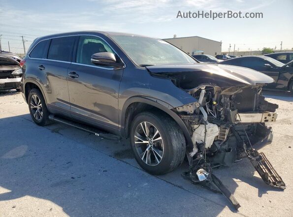 5TDZZRFH2JS239840 2018 TOYOTA LE Серый Передняя правая четверть