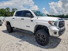2018 Toyota Tundra Crewmax Sr5 White vin: 5TFDW5F10JX768227
