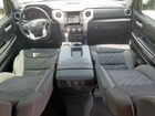 2018 Toyota Tundra Crewmax Sr5 White vin: 5TFDW5F10JX768227
