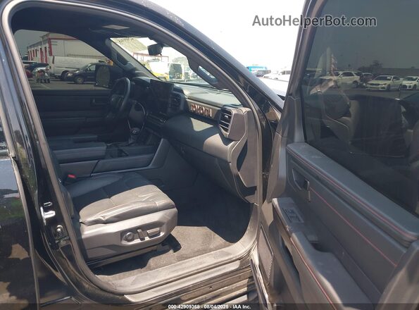 5TFPC5DB5RX045468 2024 TOYOTA TUNDRA Black Front interior view
