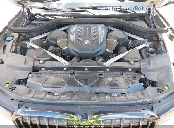 5UXCX6C08M9F23597 2021 BMW X7 Белый Вид сзади