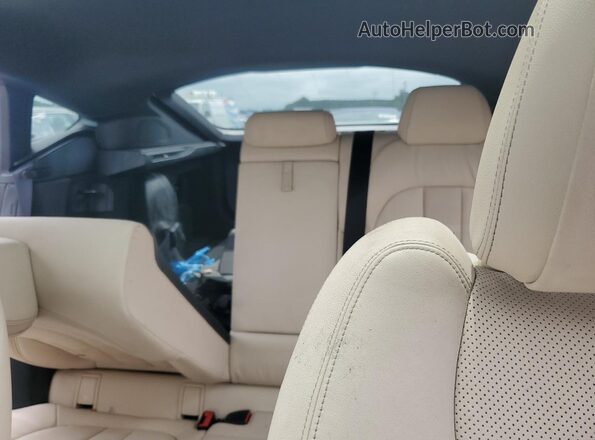 5UXCY6C0XM9G71201 2021 BMW X6 Белый Вид задних сидений