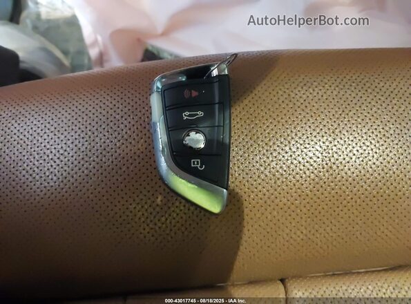 5UXKU2C56H0N85239 2017 BMW X6 Серый Вид панели приборов
