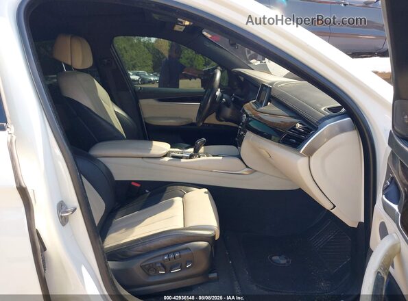 5UXKU6C56J0Z66490 2018 BMW X6 Белый Вид салона спереди