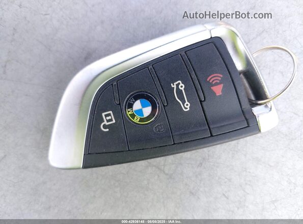 5UXKU6C56J0Z66490 2018 BMW X6 Белый Вид панели приборов