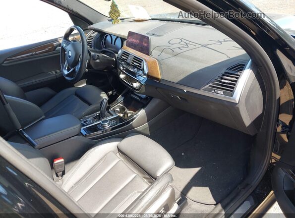 5UXTY5C00M9F41888 2021 BMW X3 Black Widok wnętrza z przodu
