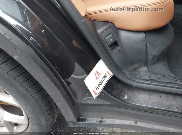 5UXTY5C02M9F79770 2021 BMW X3 Gray Widok z przodu