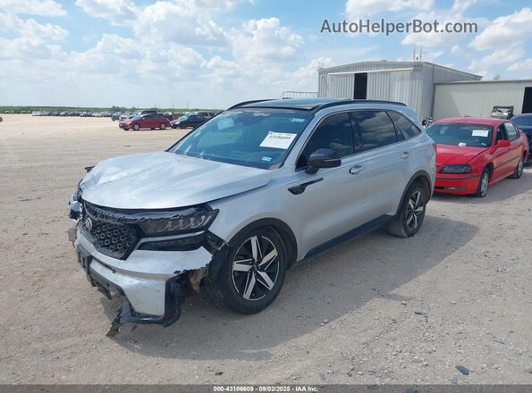 5XYRHDLF7MG030717 2021 KIA SORENTO Серебряный Передняя левая четверть