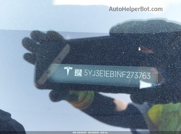5YJ3E1EB1NF273763 2022 TESLA MODEL 3 Red Vista del compartimento del motor