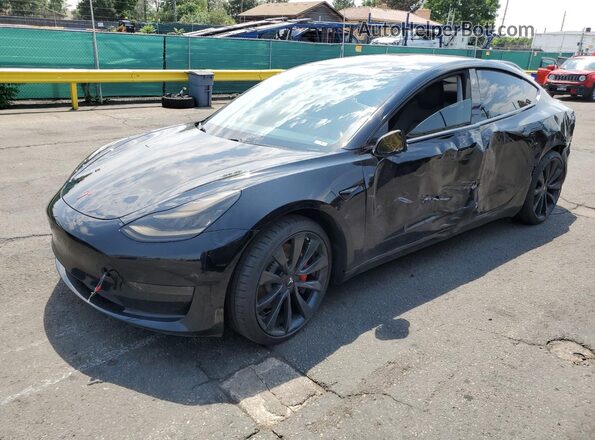 5YJ3E1EB3JF170807 2018 TESLA MODEL Черный Передняя левая четверть