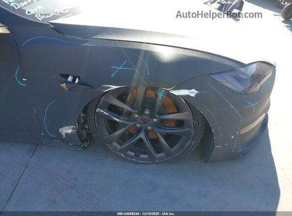 5YJSA1E56NF471420 2022 TESLA MODEL S Черный Вид спереди