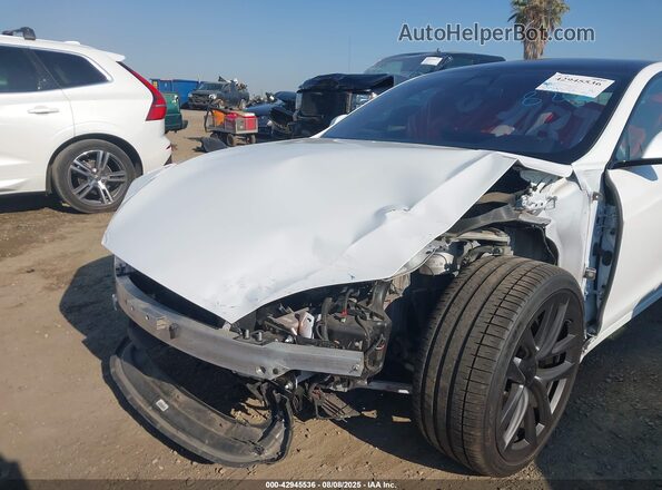5YJSA1E68NF479110 2022 TESLA MODEL S Белый Вид спереди