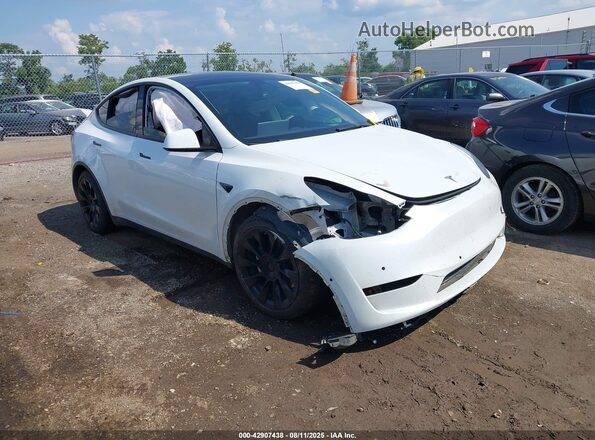 5YJYGAEE6MF192136 2021 TESLA MODEL Y White წინა მარჯვენა