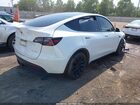 2021 Tesla Model Y Long Range Dual Motor All-wheel Drive White vin: 5YJYGAEE6MF192136 2021 Tesla Model Y Long Range Dual Motor All-wheel Drive White vin: 5YJYGAEE6MF192136