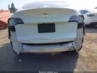 2020 Tesla Model Y Long Range Dual Motor All-wheel Drive White vin: 5YJYGDEE2LF059275 2020 Tesla Model Y Long Range Dual Motor All-wheel Drive White vin: 5YJYGDEE2LF059275