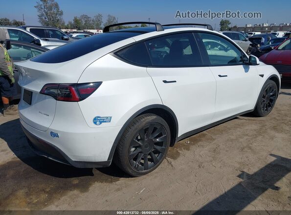 5YJYGDEE9MF214695 2021 TESLA MODEL Y White Tył prawy