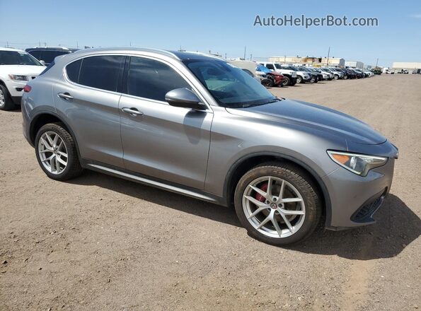 ZASFAKBNXJ7B98405 2018 ALFA ROMEO STELVIO Gray Вид спереду