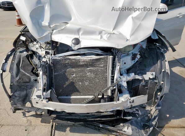 5UXKR2C51J0X09487 2018 BMW X5 Белый Вид наклейки с VIN-кодом