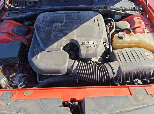 2C3CDZAG8JH235930 2018 DODGE CHALLENGER Orange წინა პანელის ხედი