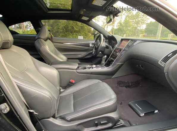 JN1EV7EL8JM392824 2018 INFINITI Q60 Crimson Вид сзади