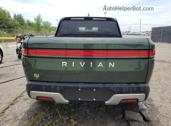 7FCTGAAL2NN000495 2022 RIVIAN R1T Зеленый Вид сзади
