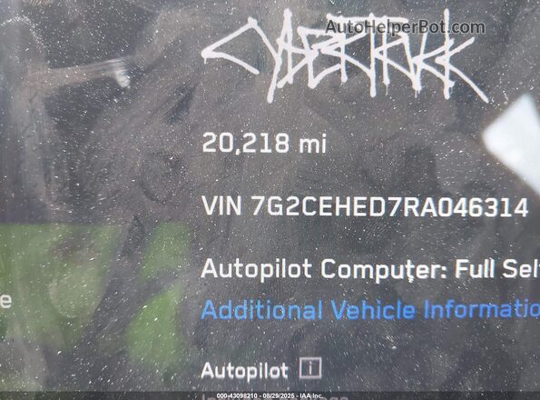7G2CEHED7RA046314 2024 TESLA CYBERTRUCK Серебряный 