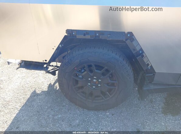 7G2CEHEE5SA059951 2025 TESLA CYBERTRUCK Серебряный 