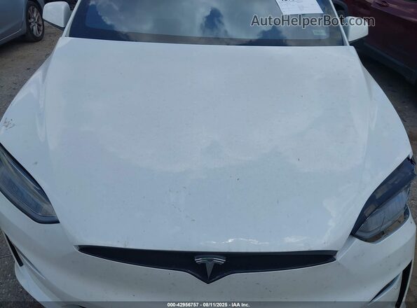 7SAXCBE65PF418602 2023 TESLA MODEL X Белый Вид сзади
