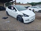 2025 Tesla Model Y Long Range Dual Motor All-wheel Drive Белый vin: 7SAYGAEE4SF295362
