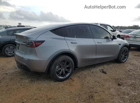 7SAYGAEEXSF303786 2025 TESLA MODEL Silver უკანა მარჯვენა