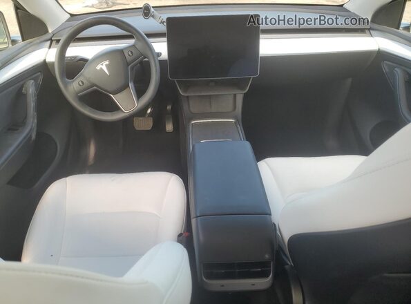 7SAYGDED0SF320461 2025 TESLA MODEL Black Widok deski rozdzielczej