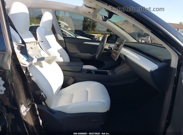 7SAYGDED3SF231189 2025 TESLA MODEL Y Black Սալոնի դիմացի տեսք