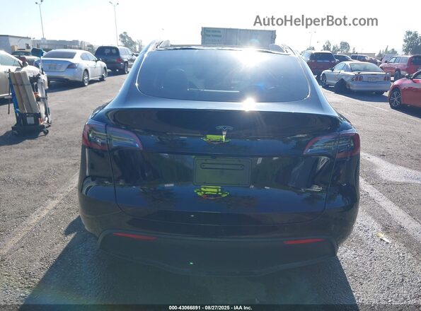 7SAYGDED3SF231189 2025 TESLA MODEL Y Black 