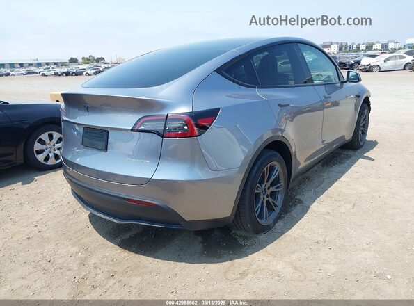 7SAYGDEE6RA300764 2024 TESLA MODEL Y Gray Tył prawy