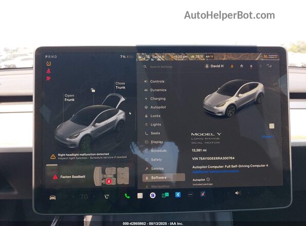 7SAYGDEE6RA300764 2024 TESLA MODEL Y Gray 