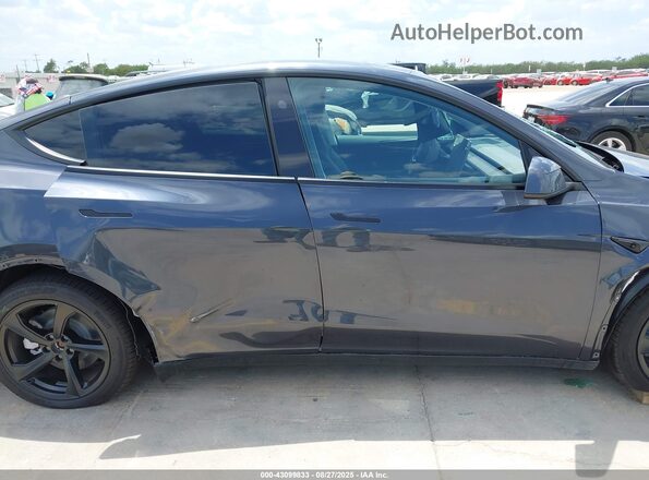 7SAYGDEE9TA399944 2026 TESLA MODEL Y Серый Вид щитка приборов